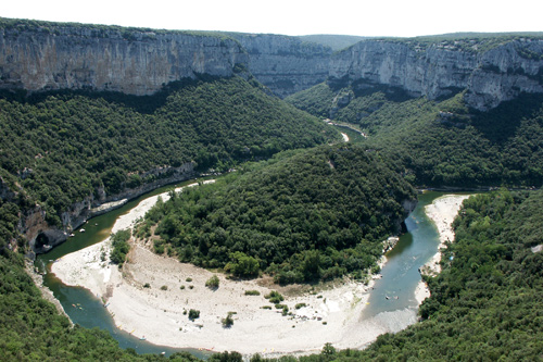 Les gorges de l'Ardèche à Mobylette